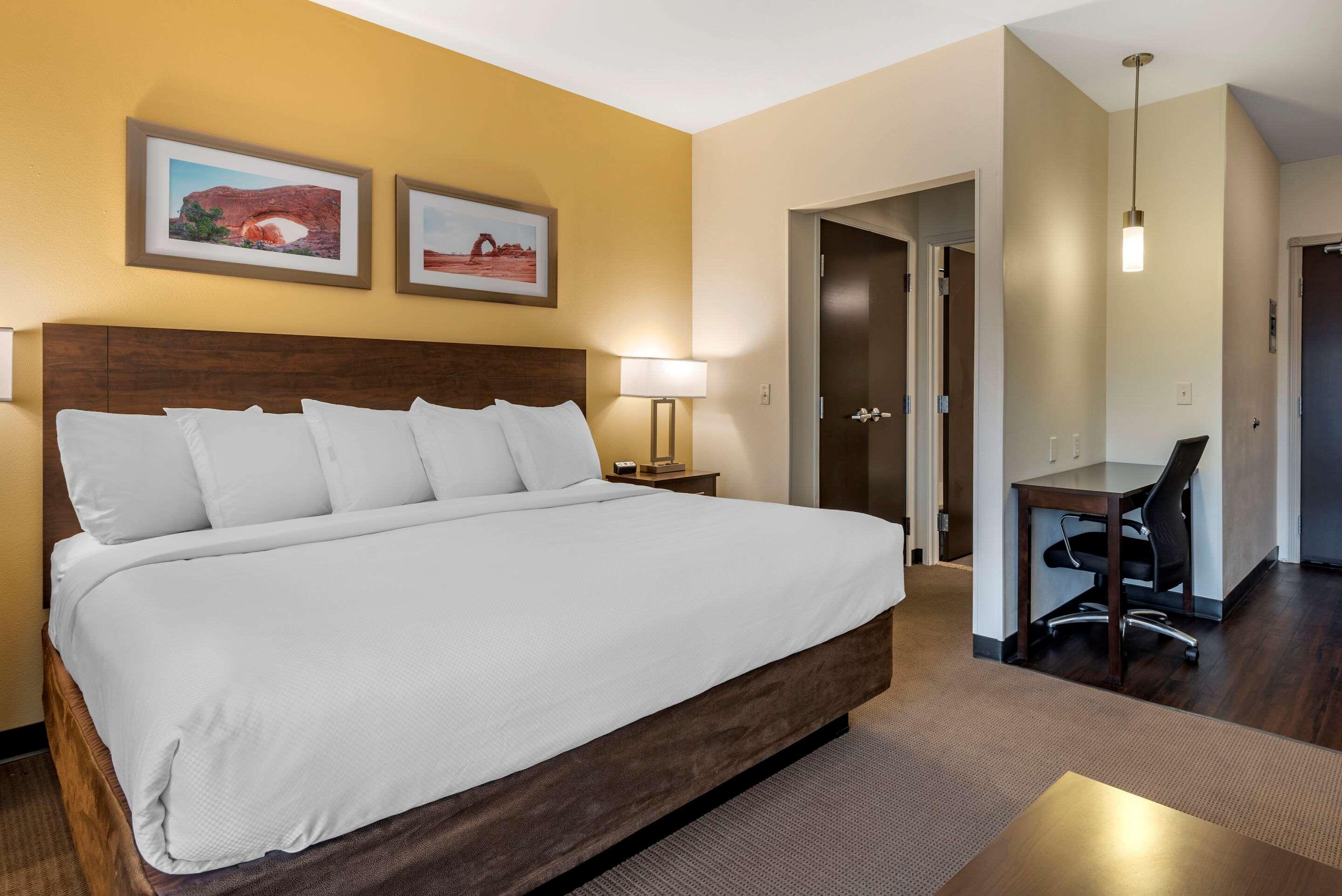 Mainstay Suites Moab Near Arches National Park Экстерьер фото