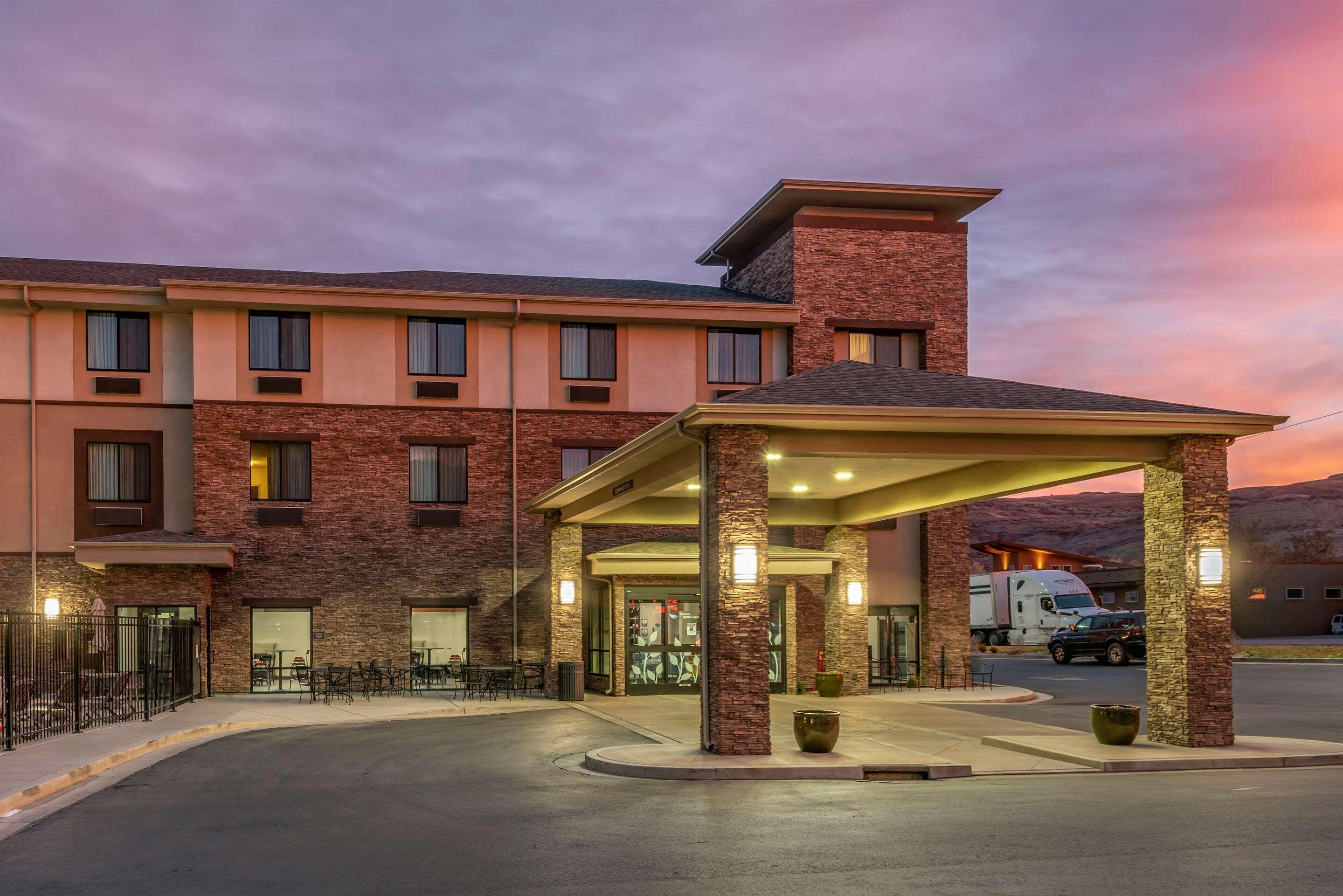 Mainstay Suites Moab Near Arches National Park Экстерьер фото