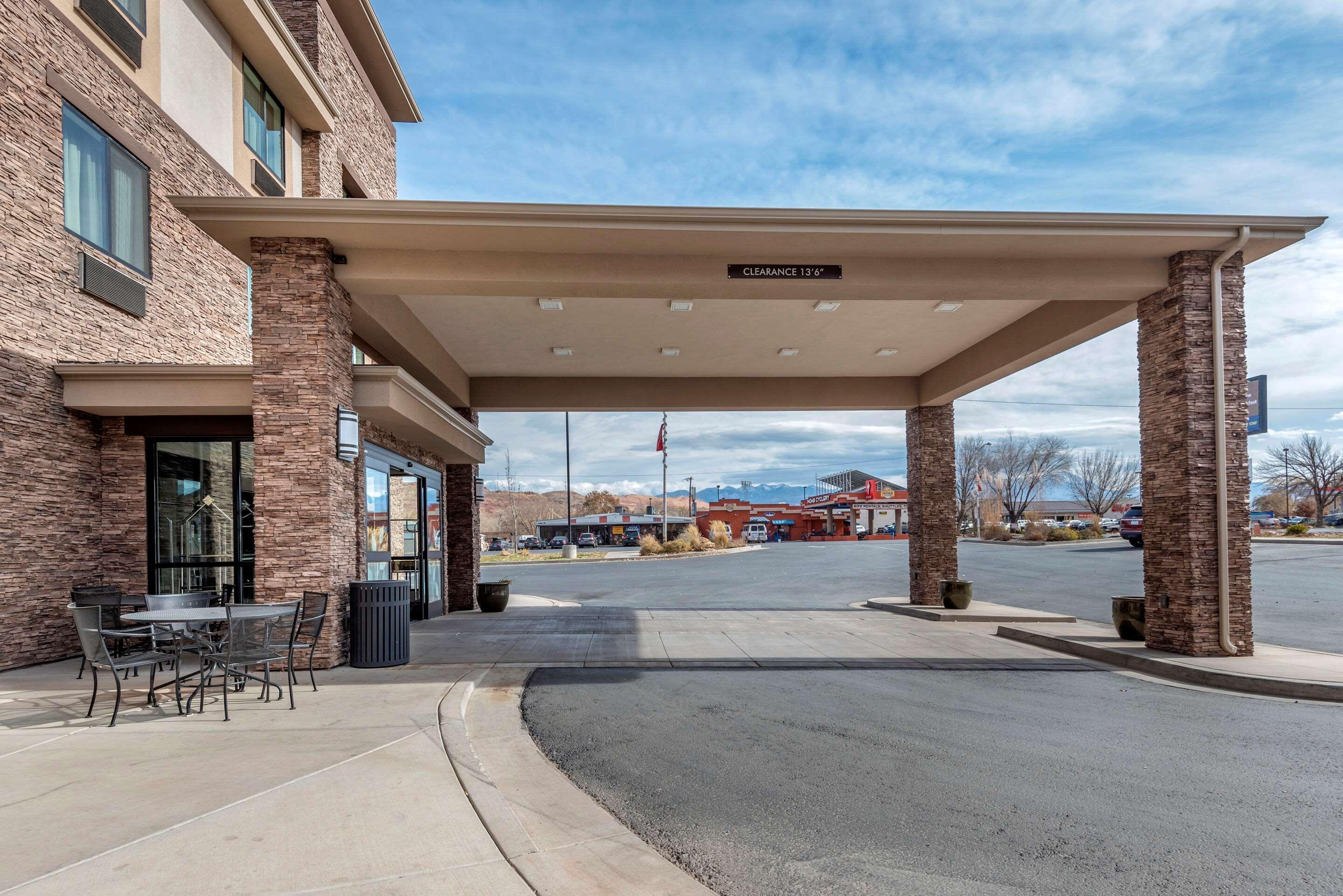 Mainstay Suites Moab Near Arches National Park Экстерьер фото